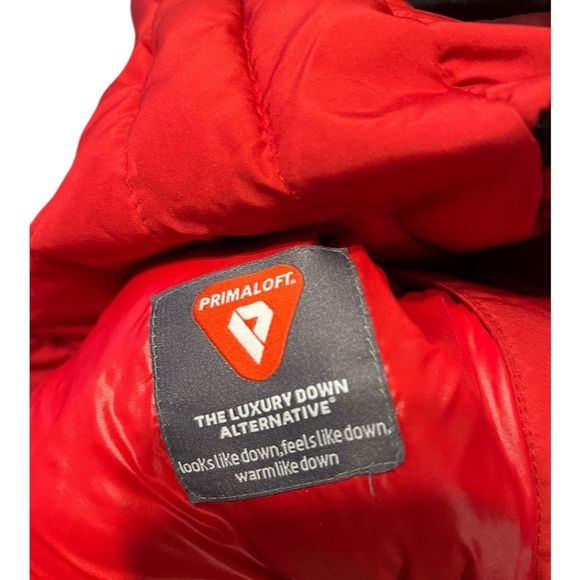 GAP Red Winter Warmth Outdoor Edition Vest – Size Large - Picture 5 of 7